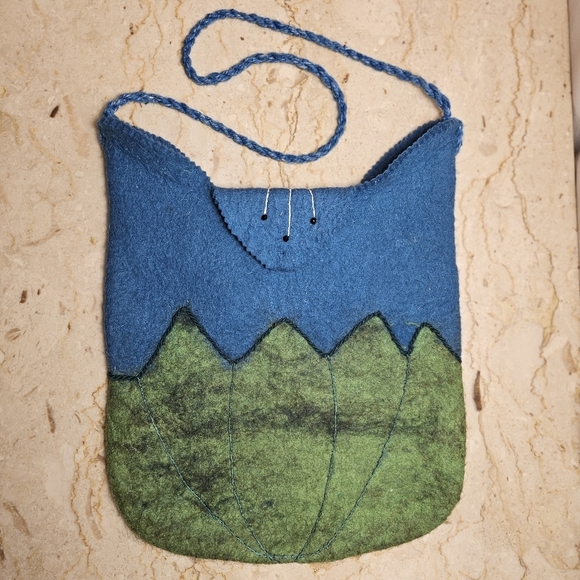Handmade Whimsical Artisan Sheep's Wool Felted Green Blue Shoulder Bag Mongolia - Picture 2 of 7